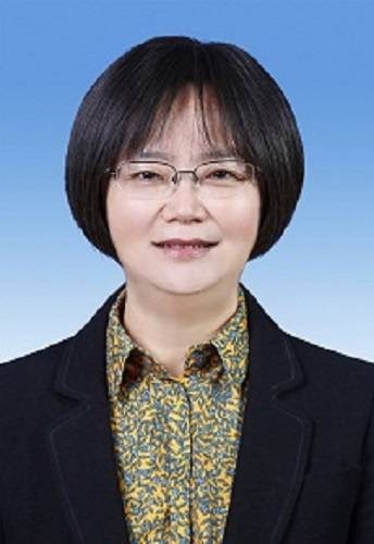 周春艳(山东省人力资源社会保障厅党组成员、副厅长、一级巡视员,机关党委书记)