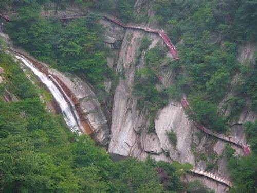 木札岭原始生态旅游区