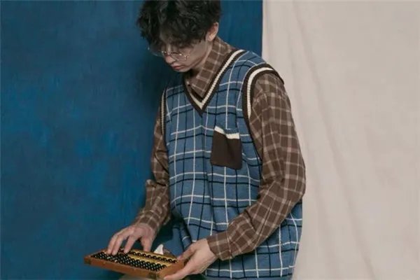 男生学院风怎么搭配 学院风男生穿搭图片