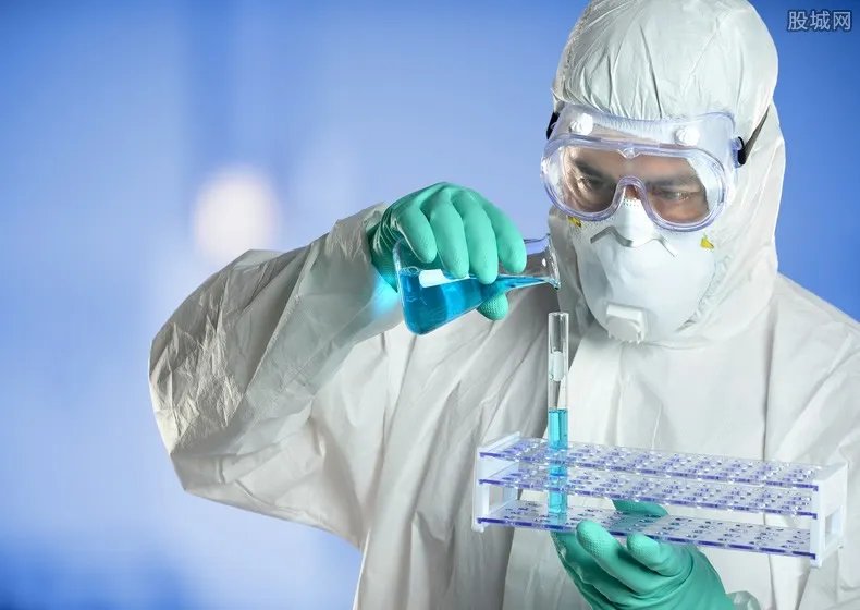 世卫组织警告群体免疫想法很危险 哪个国家想这样做？