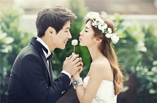 上海哪里婚纱摄影好  上海婚纱摄影外景地推荐