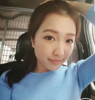 李泽楷为什么宁可不要3个儿子都要24岁的她?