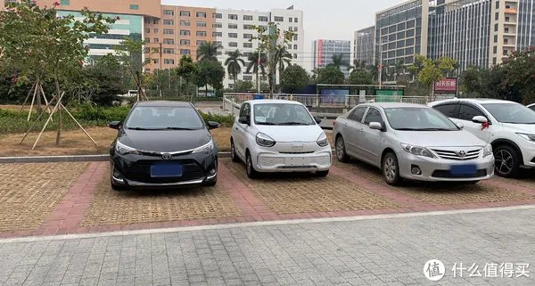 4万块不买五菱宏光Mini更好的选择是?上汽荣威科莱威Clever使用一月感受