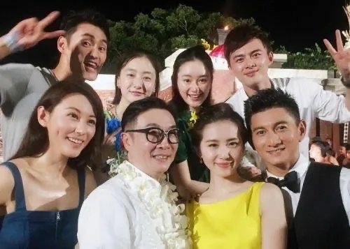 刘诗诗吴奇隆带儿子出游,明星陪家人的时间多吗?
