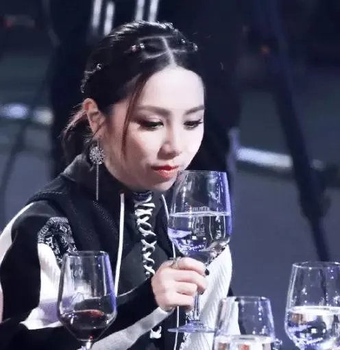 铁肺公主邓紫棋有哪些高音歌曲，就是一般人不敢轻易翻唱的？