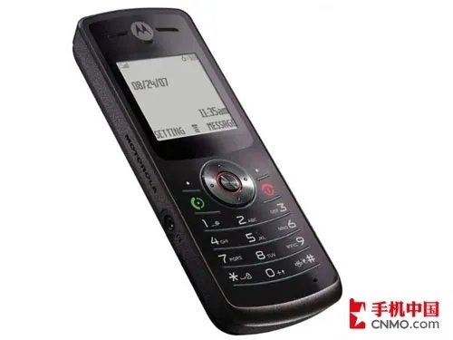 超值性价比！摩托罗拉W156售价不到300