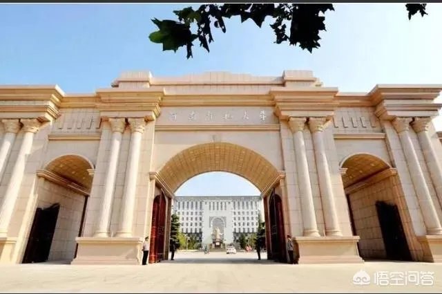 文科适合报哪些大学?