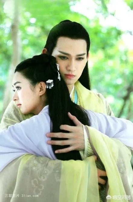 赵丽颖长的漂亮人缘又好,哪部影视是她的成名作?
