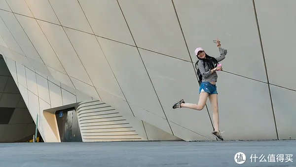 摄影笔记 篇十六:#言出必行#带上SONY A7R2去拍妹子!附拍妹镜头使用心得