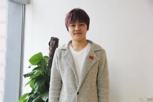 WE新教练是谁？