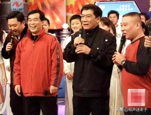 郭德纲拜师侯耀文先生十五周年纪念演出,石富宽、侯震、杨进明等悉数参加,你怎么评价?