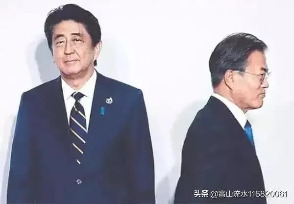 现在韩国倍受日本打压和制裁，这是文在寅的错，还是朴槿惠的错？