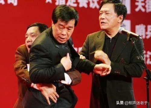 郭德纲拜师侯耀文先生十五周年纪念演出,石富宽、侯震、杨进明等悉数参加,你怎么评价?