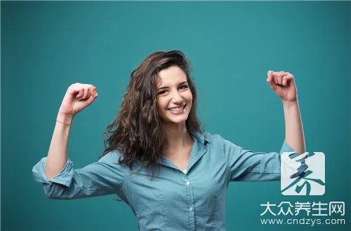 老妻少夫的性生活