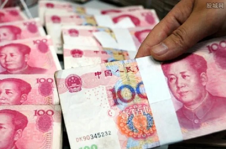 上海调整最低工资 2018上海最低工资是多少