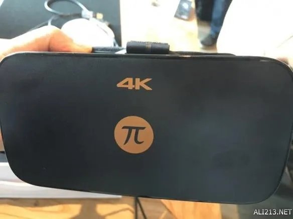 小派4K VR上手评测：全球首款4K分辨率VR眼镜！