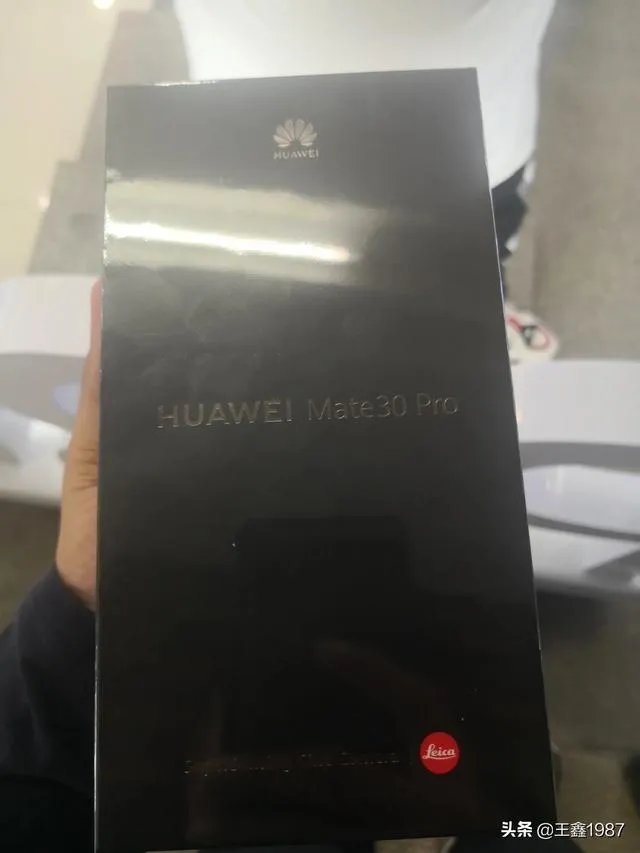 看完了华为mate30发布会,感觉不错,到底值得购买吗