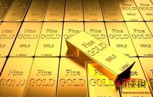 售楼小姐获500万年终奖惊呆小伙伴！哥泪奔了