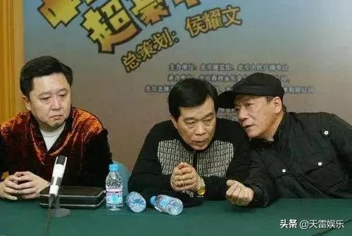郭德纲拜师侯耀文先生十五周年纪念演出,石富宽、侯震、杨进明等悉数参加,你怎么评价?