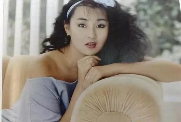 谁偶遇张曼玉?