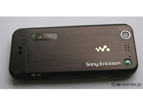 索尼爱立信W890i更多细节照片