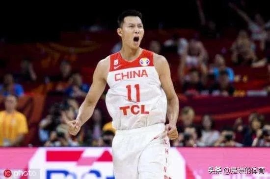 谁动了李楠的帅位，杜锋如何平衡国家队和广东队？