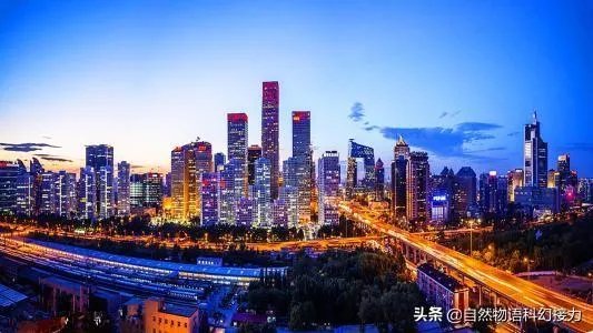 垃圾分类逼疯上海人?AI垃圾分类真的行得通吗?