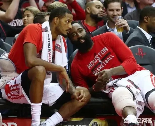 NBA2018-2019赛季,火箭和绿军相比,谁更接近勇士?
