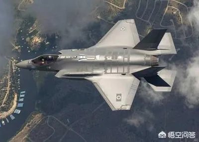 大马士革梅兹赫空军基地发生爆炸，叙利亚官方否认以色列空袭所致，你怎么看？