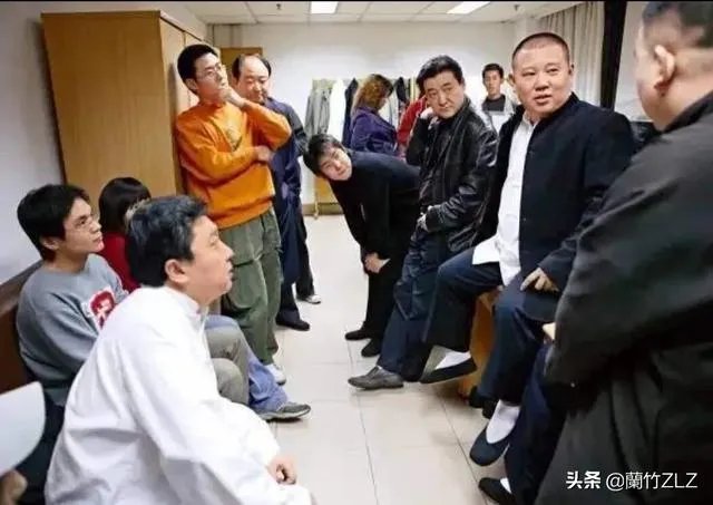 郭德纲拜师侯耀文先生十五周年纪念演出,石富宽、侯震、杨进明等悉数参加,你怎么评价?