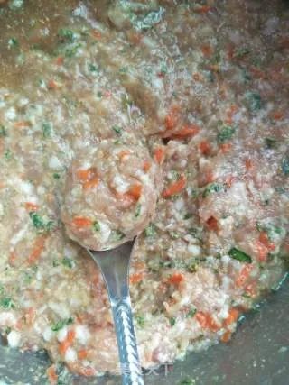 蔬菜肉丸汤