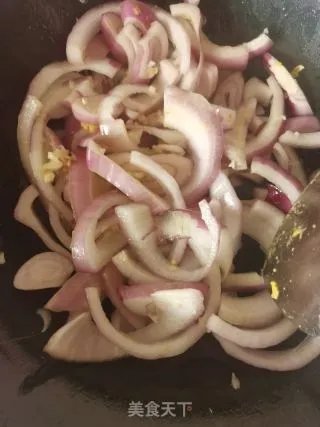 洋葱炒鸡蛋