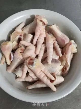 红烧鸡爪