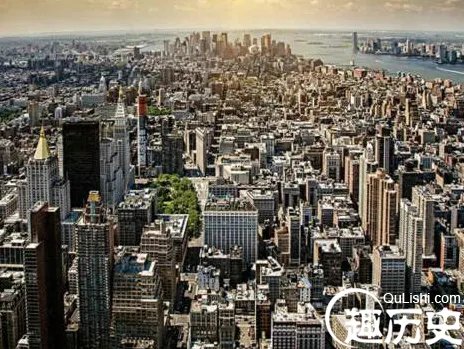 盘点世界十大最富国家中国超日本成第二富国家