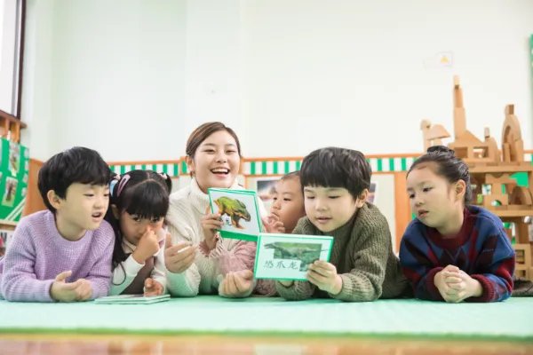 考幼师证需要哪些条件   幼师资格证自考好考吗