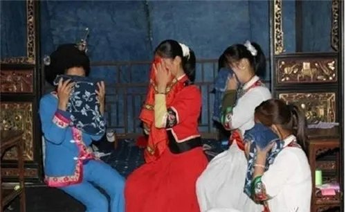 少数民族的风俗有哪些 少数民族6大古怪风俗汇总