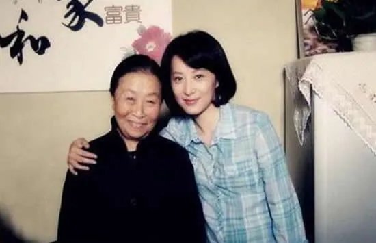 苏岩是张少华和谁生的 张少华究竟有几个儿子和女儿