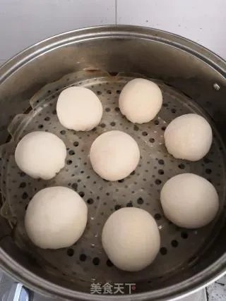 莲蓉包