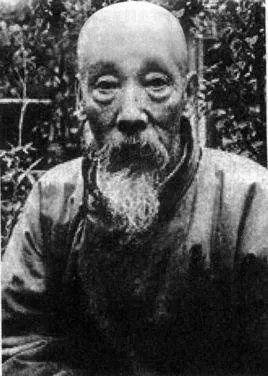 乐镜宇的介绍