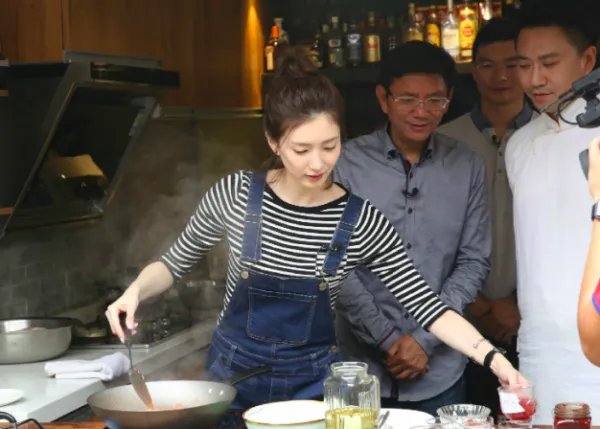 江疏影个人简介和资料