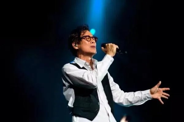 滚滚红尘歌曲原唱歌词