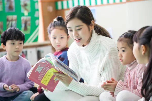 考幼师证需要哪些条件   幼师资格证自考好考吗