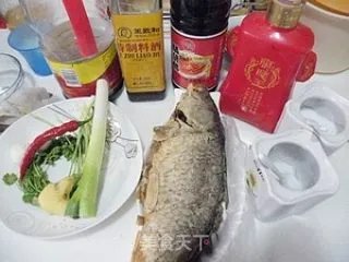 红烧鲤鱼