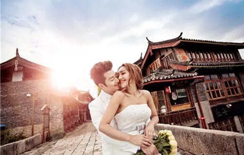 丽江婚纱照图片鉴赏 丽江拍婚纱照要多少钱