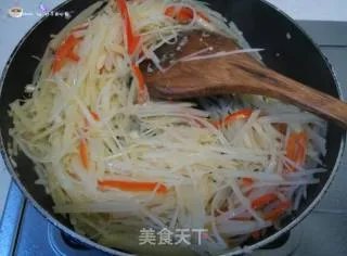 土豆丝炒肉