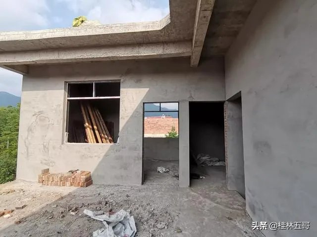 如何用15万建设和装修一座两层的农村自建房?