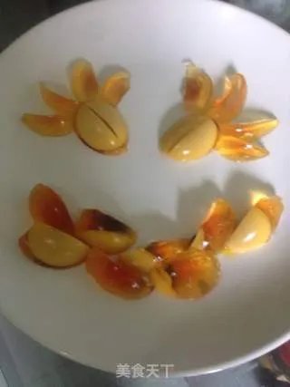 凉拌皮蛋