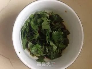 凉拌皮蛋