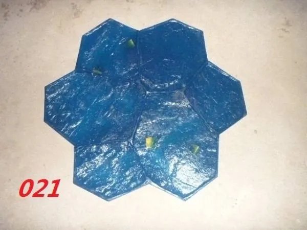 水泥压花地坪价格?多少钱一平方米?