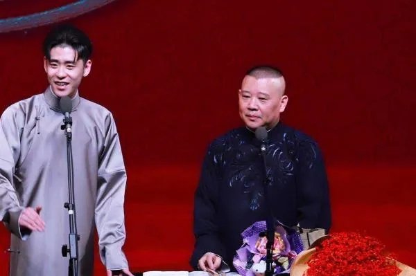 外界总说郭德纲的相声不是主流，那究竟什么才是主流相声？